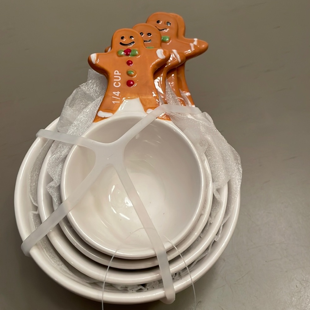 Tabletops Unlimited Gingerbread Measuring Cups